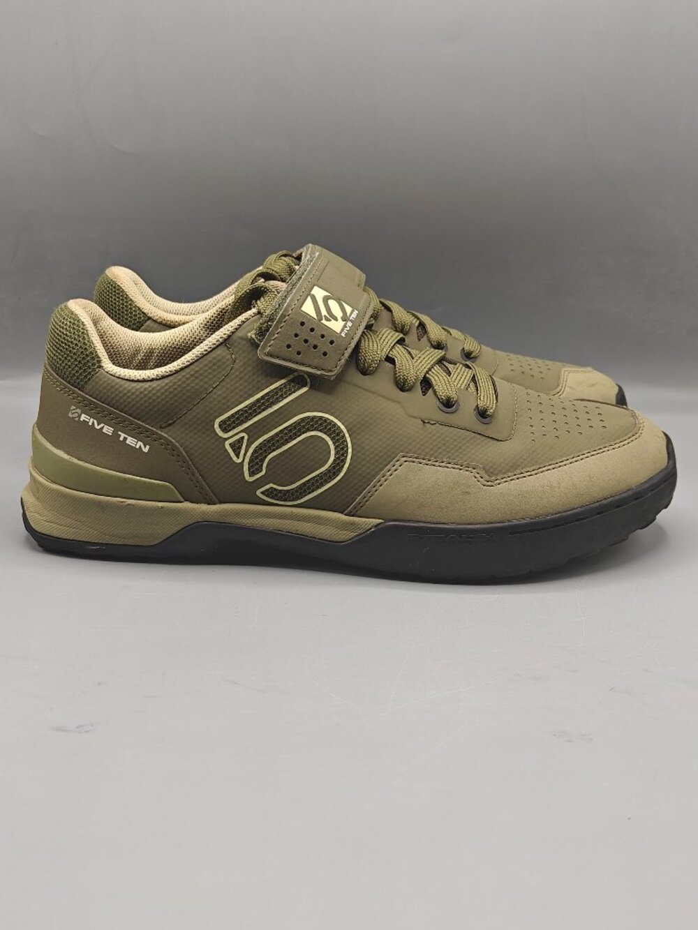 Adidas Five Ten Kestrel Olive Green Mountain Bike Shoes GZ9252 Men's Size 9.5